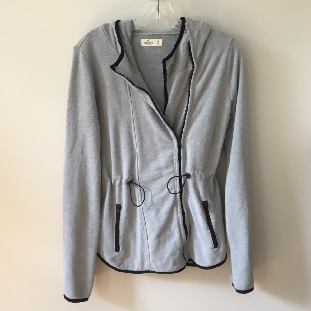 Hollister cool sporty jacket with hoodie used
